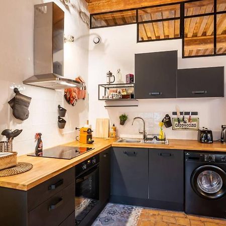 Lugdunum At The Heart Of The Old Lyon Ail Apartment Bagian luar foto